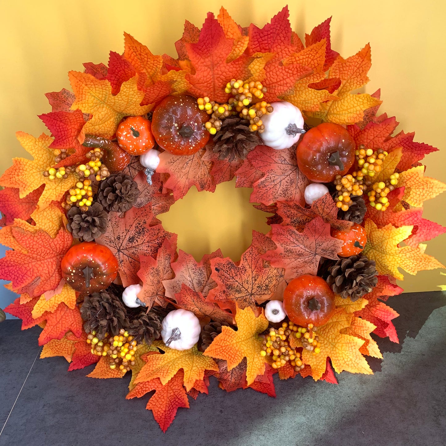 MEILIY Maple Wreath Fall Wreath Farmhouse Fall Harvest Christmas Outdoor Decoration