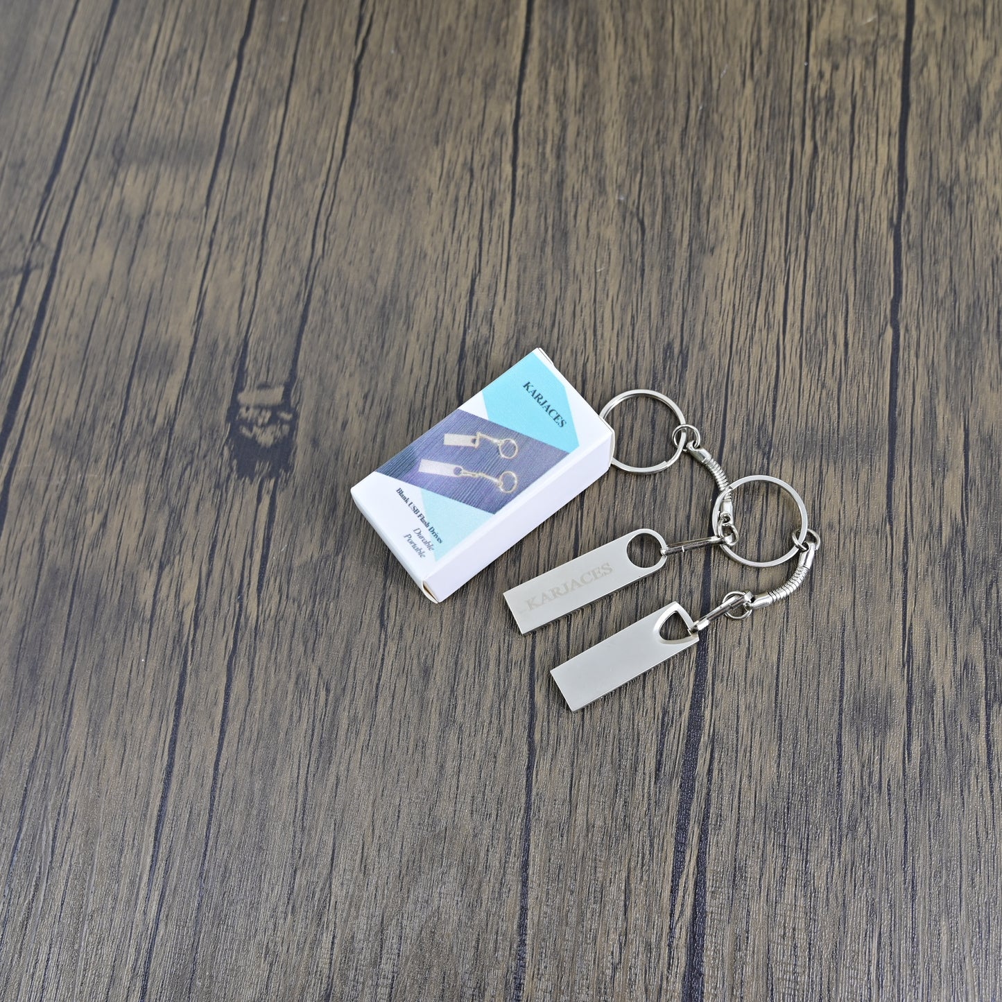 KARJACES Portable 32GB USB 3.0 Flash Drive in Silver