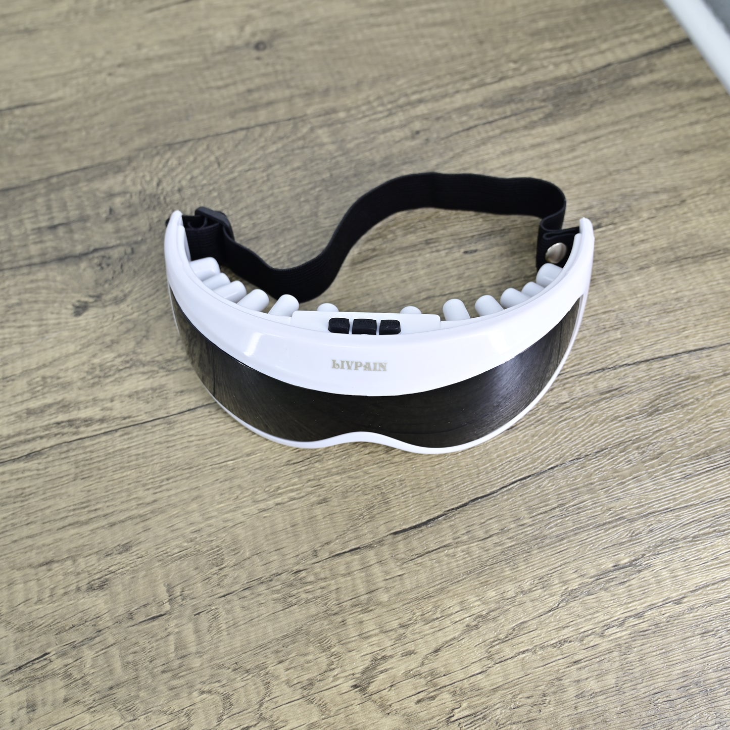 LIVPAIN Eye Massager Eye Protector Relieves Eye Fatigue and Protects Eyesight