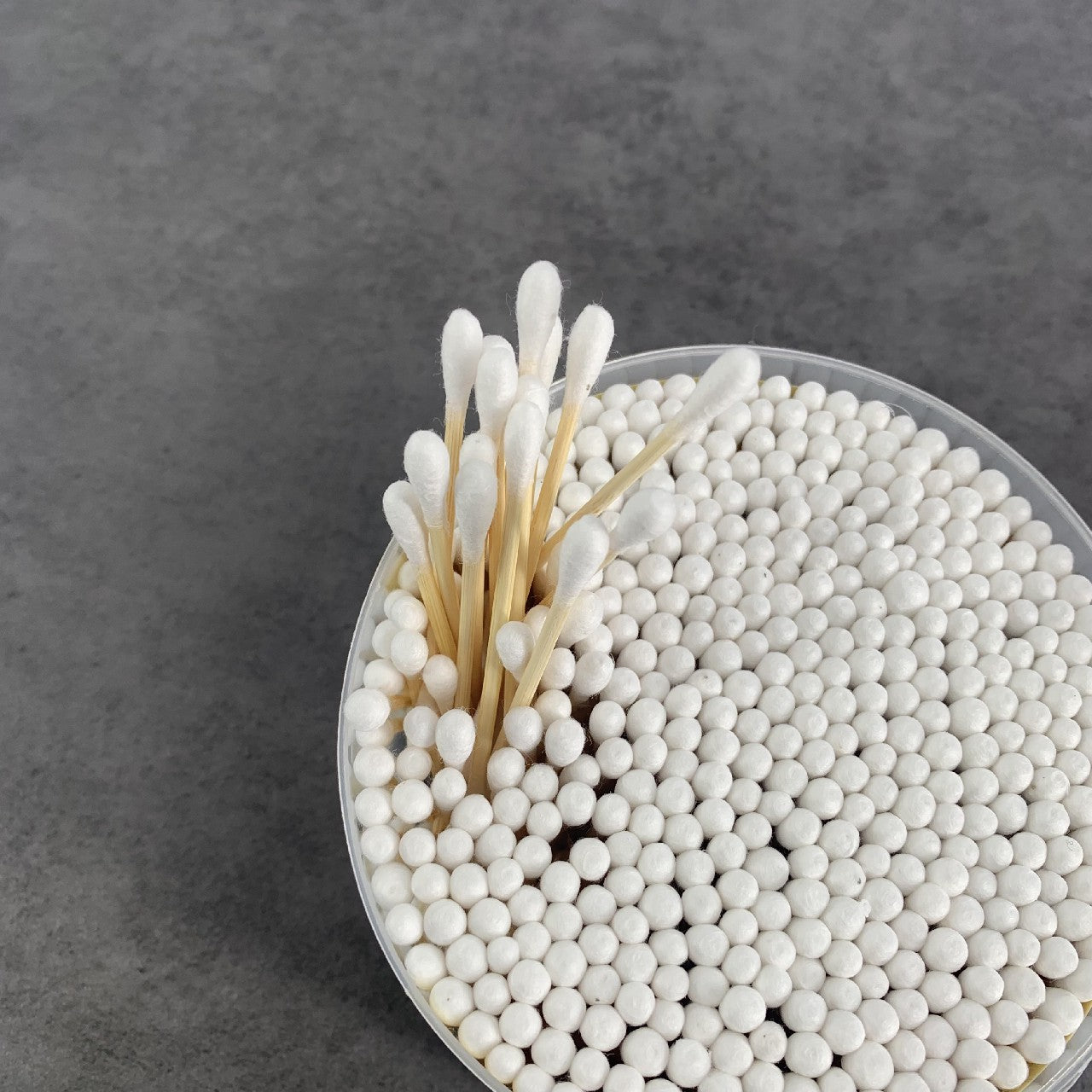 XIAOXINGYUN Cotton Swabs Household Cotton Swabs Are Good for Cleaning and Makeup