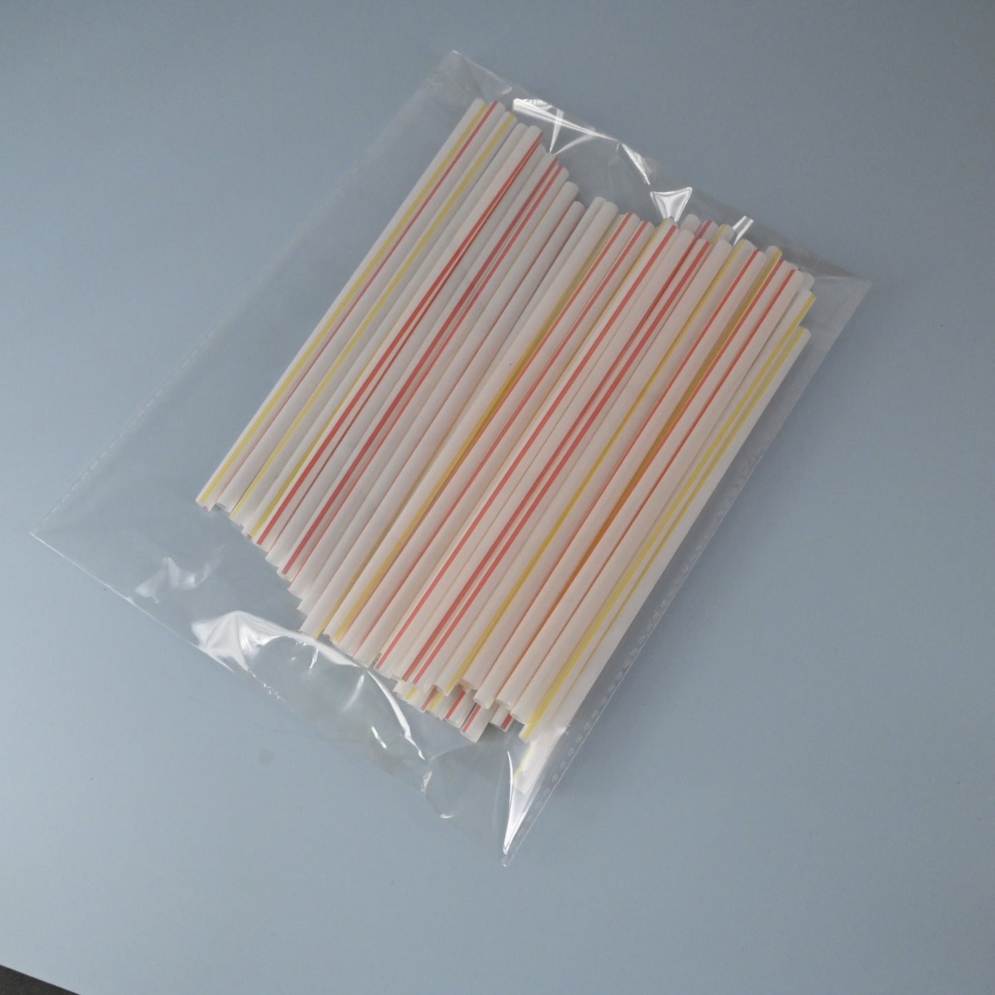 LEHILL Flexiable Disposable Plastic Striped Drinking Straws in Red and Yellow