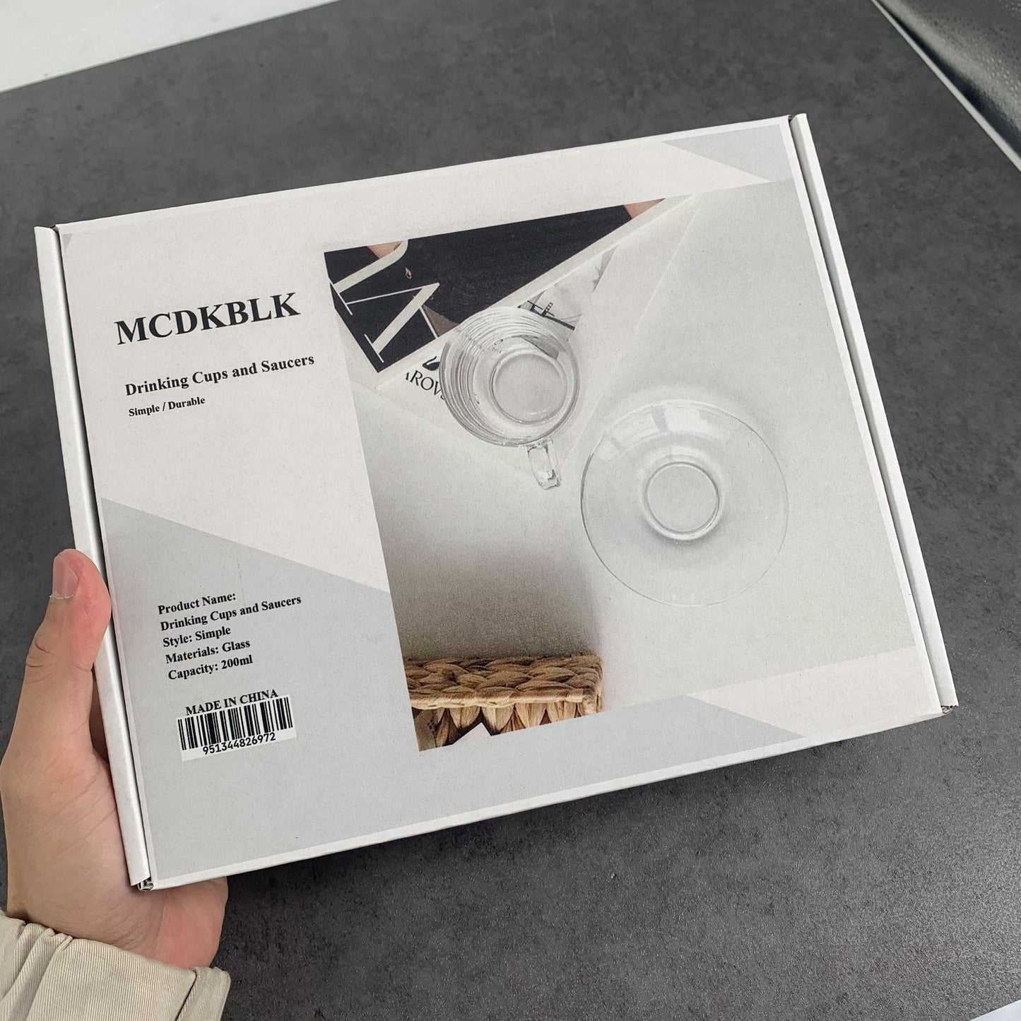 MCDKBLK Transparent Glass Coffee Cup Flower Tea Cup with Handle Cafe Simple Glass Cup and Saucer Household Set