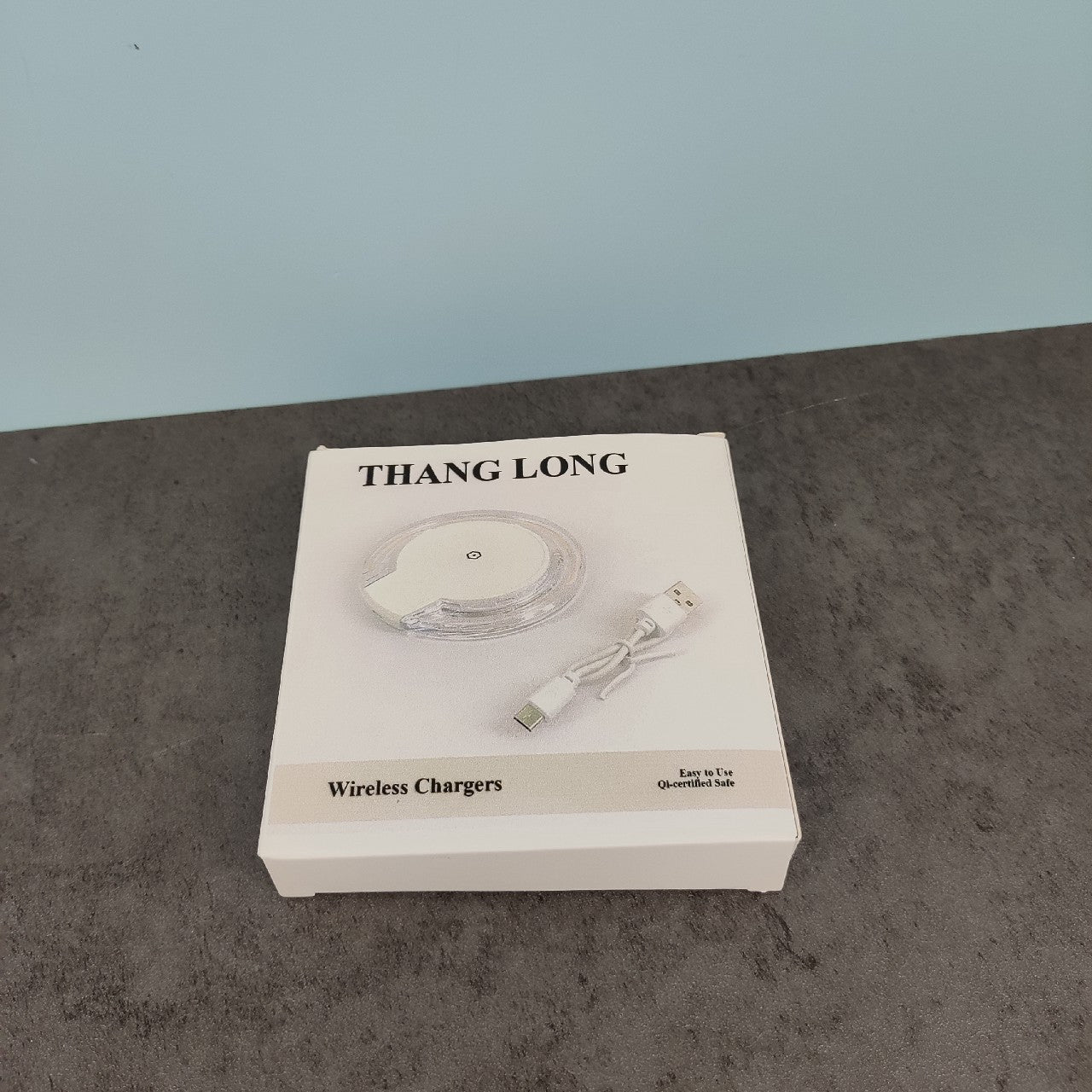 THANG LONG Wireless Chargers Qi-Certified Fast Charging Pad Cordless Flat Charger, Clear
