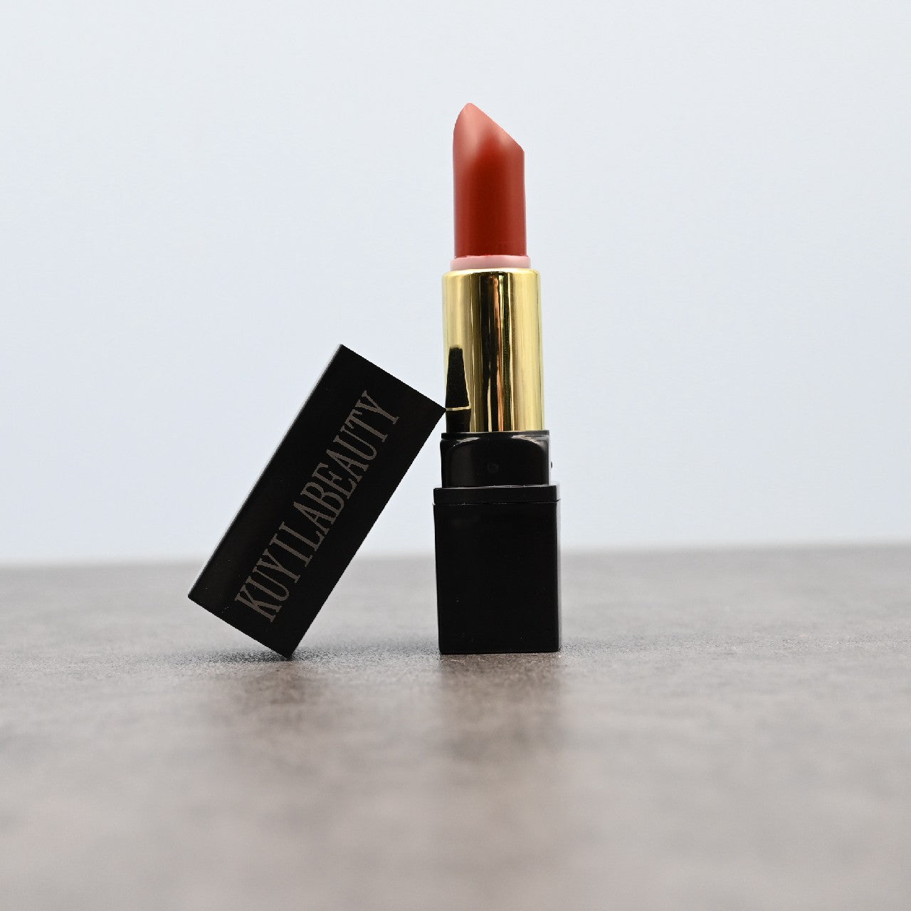 KUYILABEAUTY Long Lasting Velvet Matte Lip Gloss Lipstick Lip Makeup Nonstick Cup