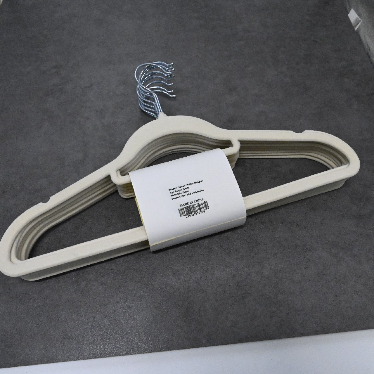 DUNTRKDU High-Grade Flocking Hanger Magic Hanger Seamless Non-Slip Adult Plastic Hanger