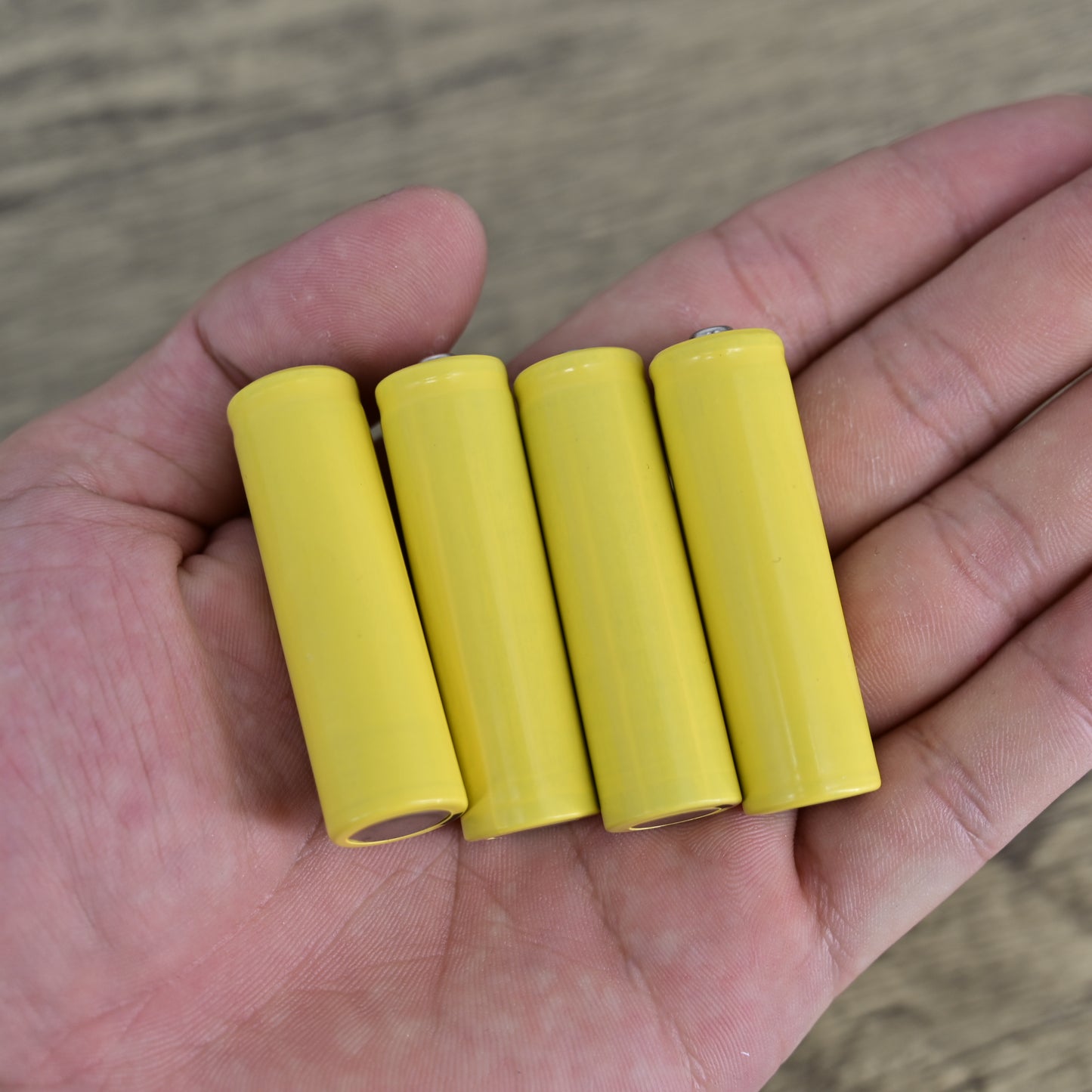 elxjarbattery NiCd AA 700mAh 1.2V Rechargeable Batteries for Solar Lights