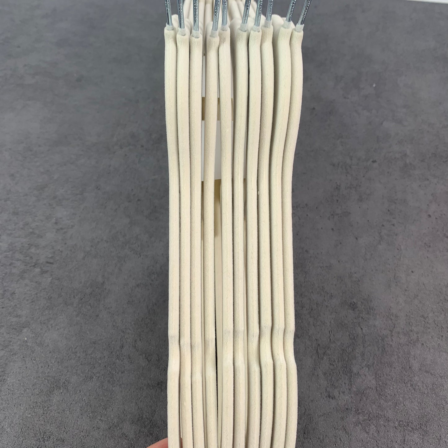 HLWQJJ 10 Pcs High-Grade Flocking Hanger Magic Hanger Seamless Non-Slip Adult Plastic Hanger