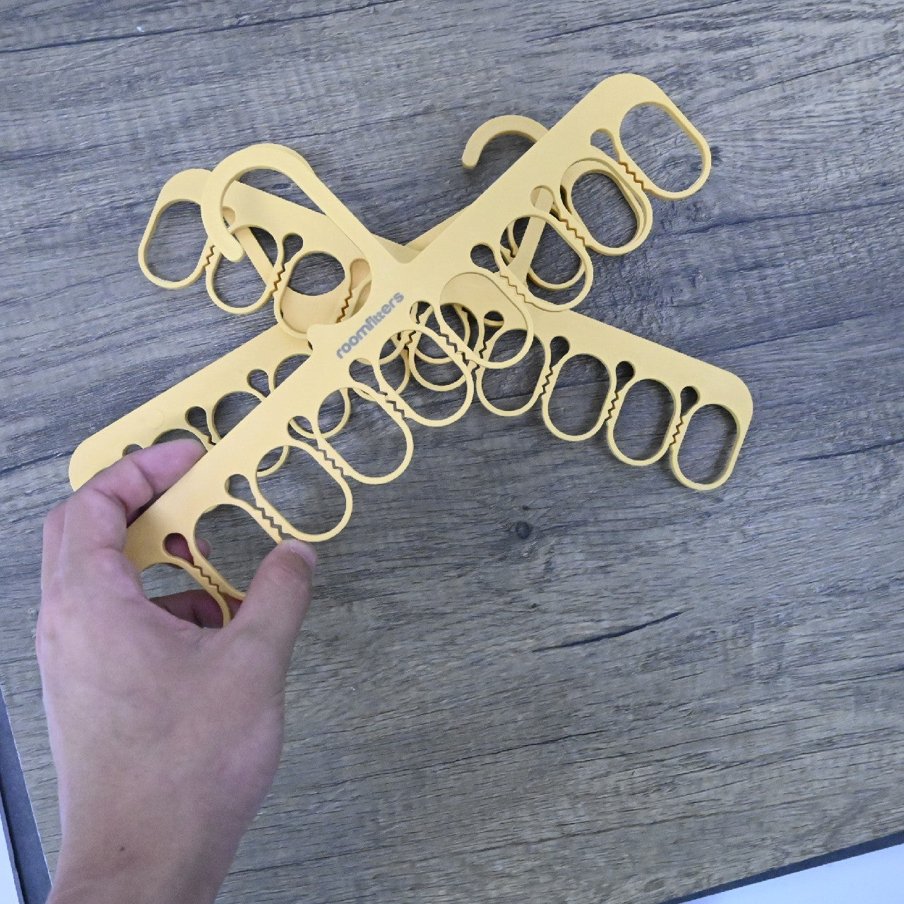 ROOMFITTERS Anti-Slip Storage Hanger, 9-Hole Sock Hangers, Household Clothes Drying Rack In Yellow