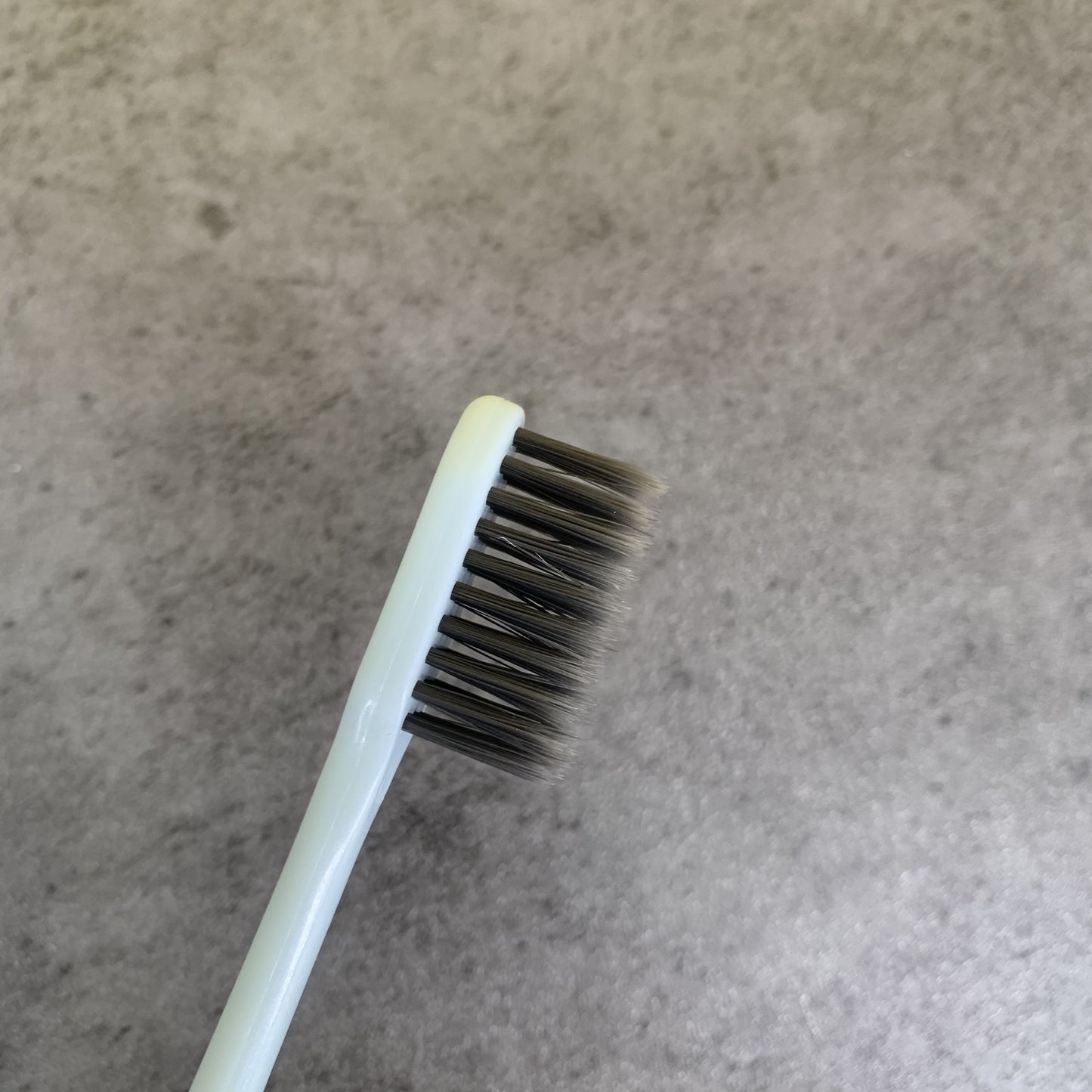 Homtas Clean Toothbrush Blue Toothbrush, Medium Toothbrush for Adults, 1 Pack