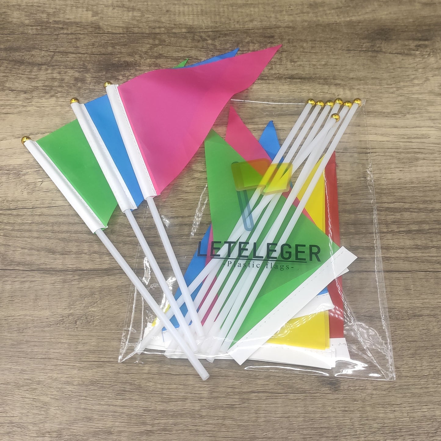 LETELEGER 10PCS Plastic Flags Bright Rainbow Color