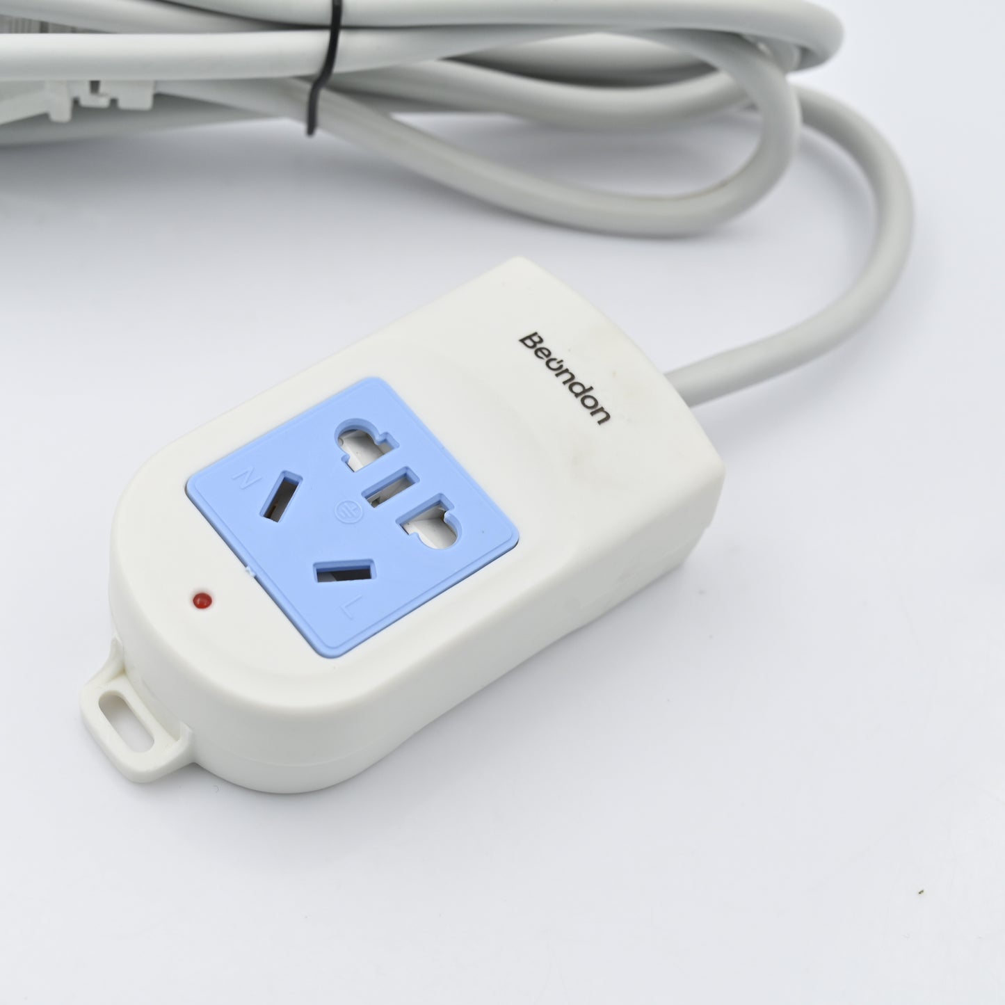 BEONDON Power Strip 10A 4000W Travel Adaptor with Switch 1.8m Extension Cord