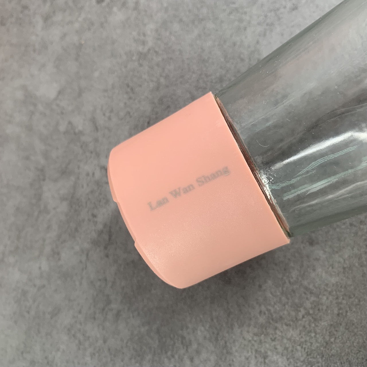 Lan Wan Shang Press-type Glass Leak-proof Oil Bottle Red Plastic Cover