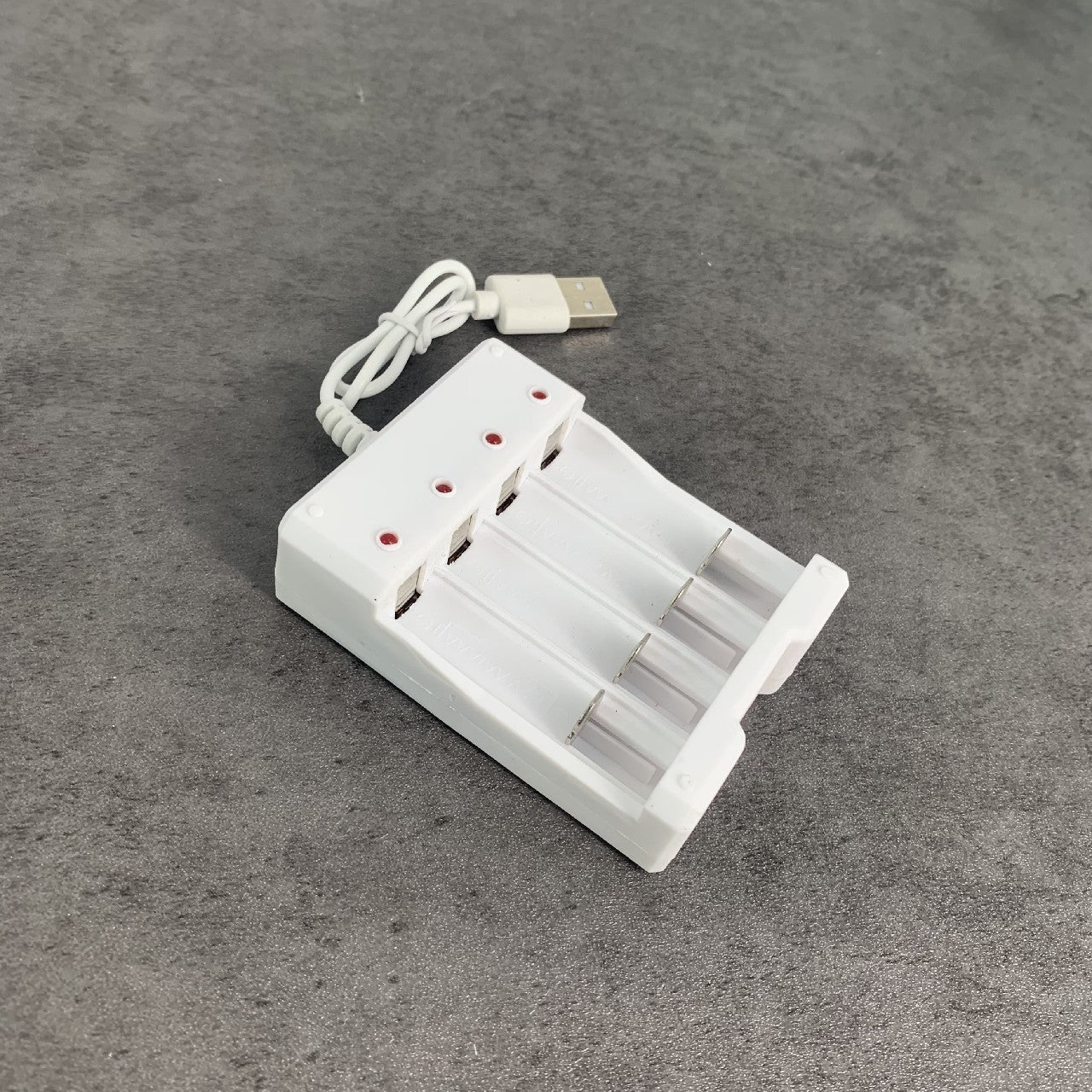 CORSULIN 3 Charging Slots Battery Chargers USB High-Speed Charging for Rechargeable Batteries