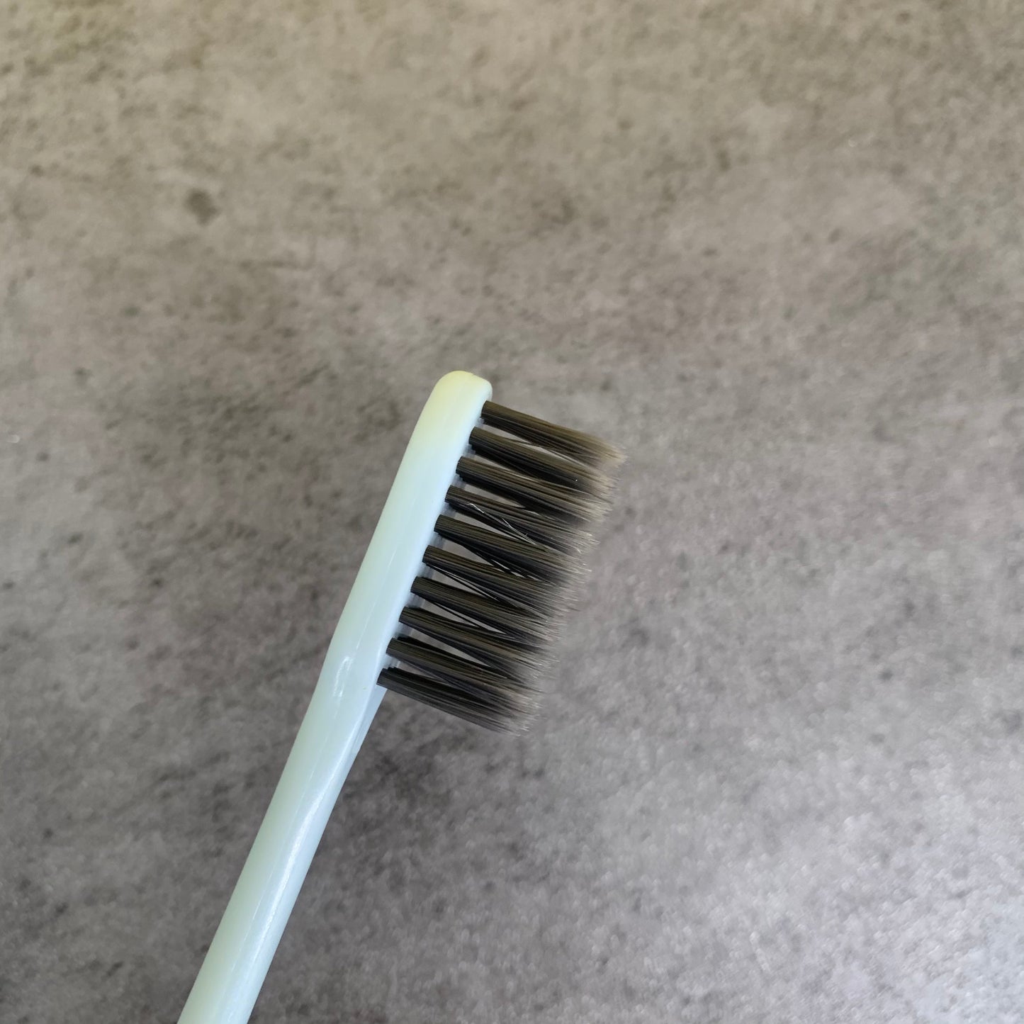 Homtas Clean Toothbrush Blue Toothbrush, Medium Toothbrush for Adults, 1 Pack