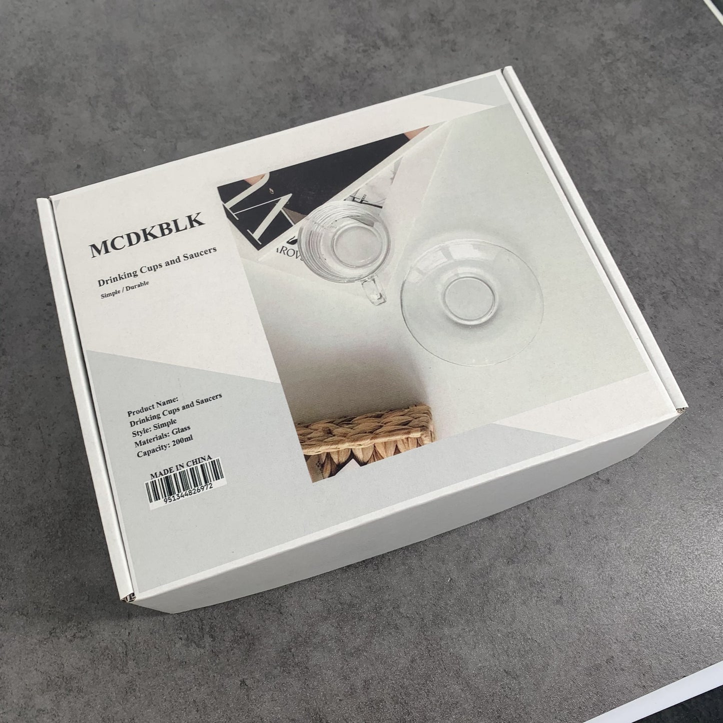 MCDKBLK Transparent Glass Coffee Cup Flower Tea Cup with Handle Cafe Simple Glass Cup and Saucer Household Set