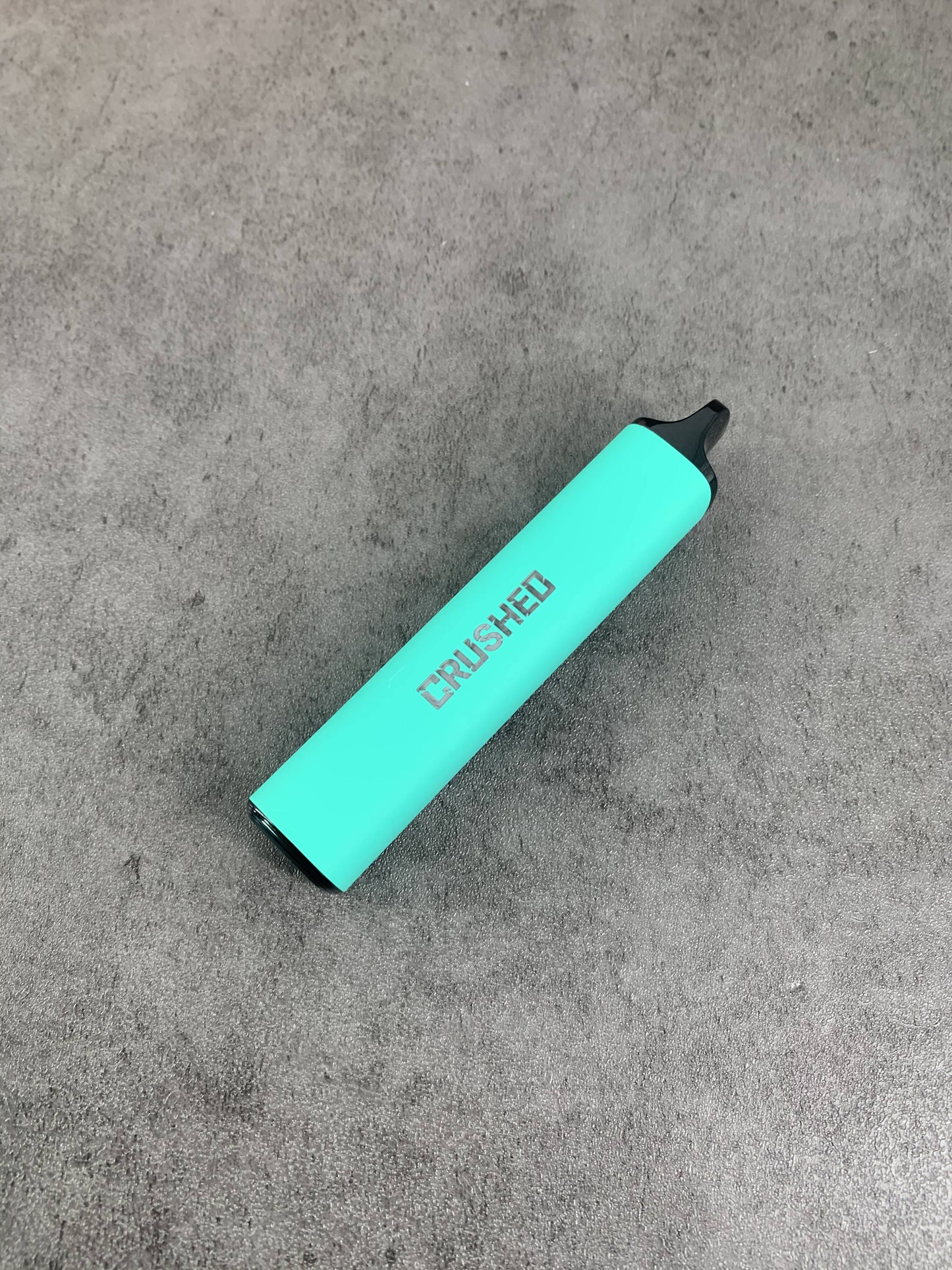 CRUSHED Light Nicotine Fruit Flavor Content E-cigarettes in Green