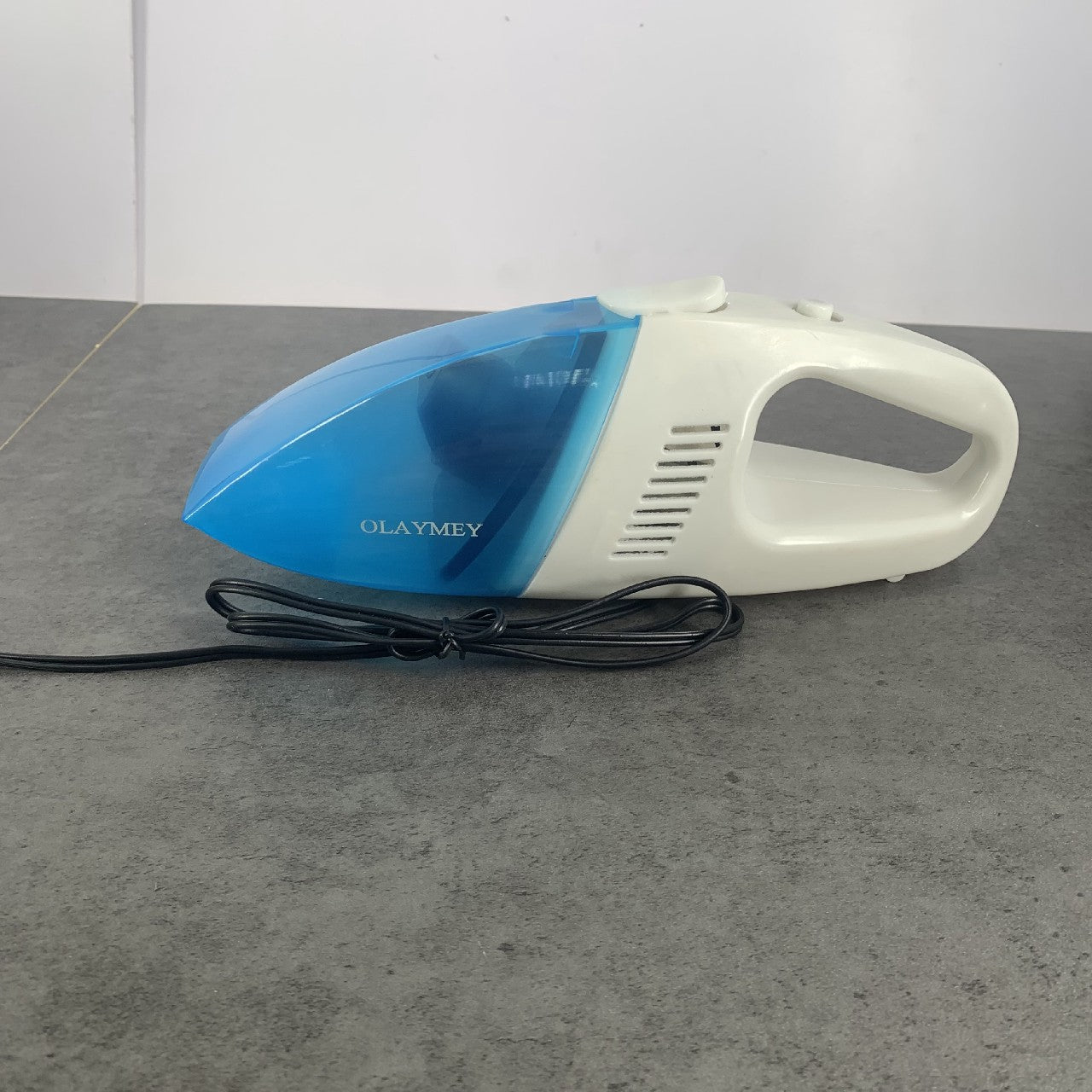 OLAYMEY Handheld Car Vacuum Cleaner With Wired Power Cord in Blue